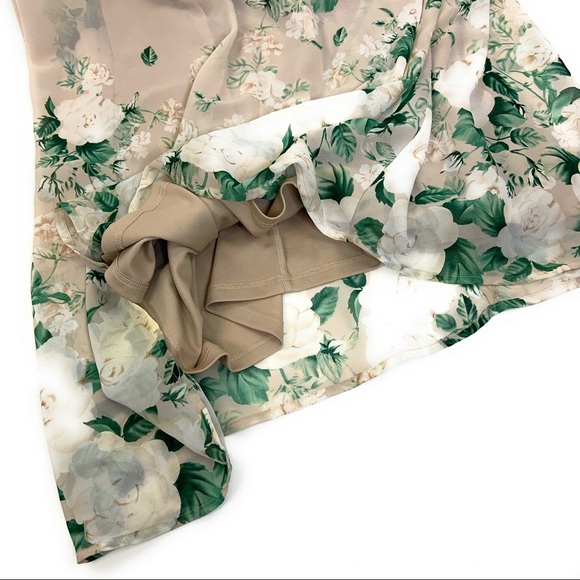 Show Me Your Mumu Kendall Maxi Dress Bouquet Toss - Picture 8 of 9